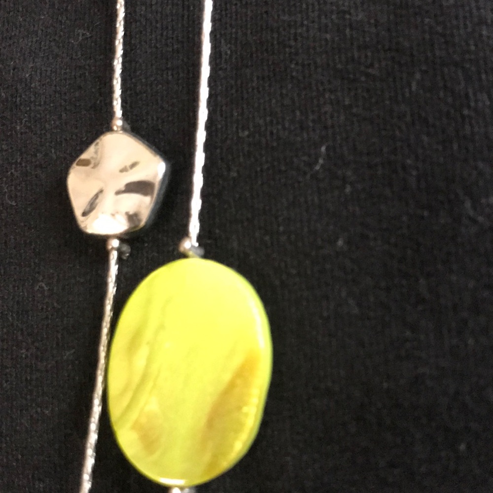 MULTI COLOR SILVER TONE DOUBLE CHAIN NECKLACE - Picture 3 of 5